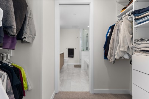 2107-4168 Lougheed Highway, Burnaby, BC 