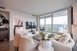 2606-3888 Evergreen Place  Burnaby, BC V3J 0M3