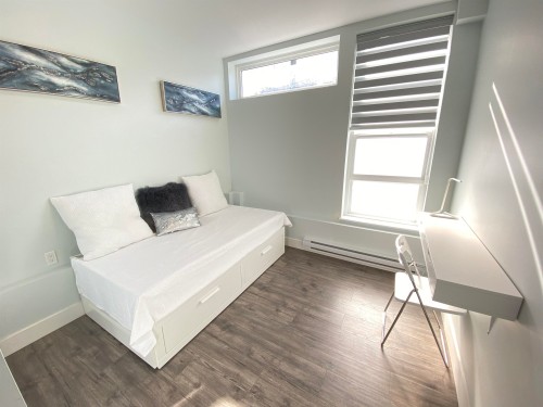 2460 19Th Avenue E, Vancouver, BC 