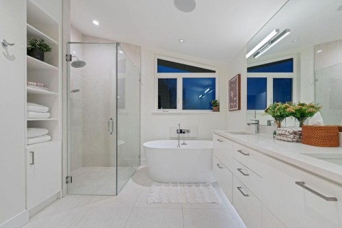 11711 Yoshida Court, Richmond, BC 