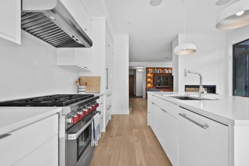 11711 Yoshida Court, Richmond, BC 