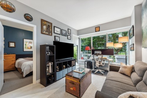 002-9060 University Crescent, Burnaby, BC 