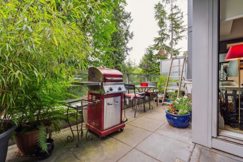 002-9060 University Crescent, Burnaby, BC 