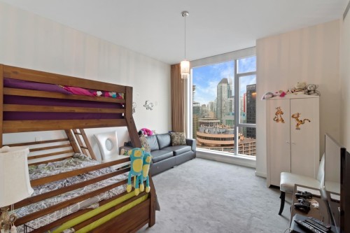 2201-277 Thurlow Street, Vancouver, BC 