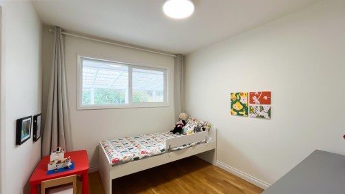 316 Queens Road W, North Vancouver, BC 