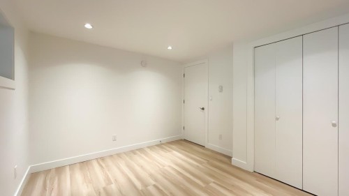 316 Queens Road W, North Vancouver, BC 