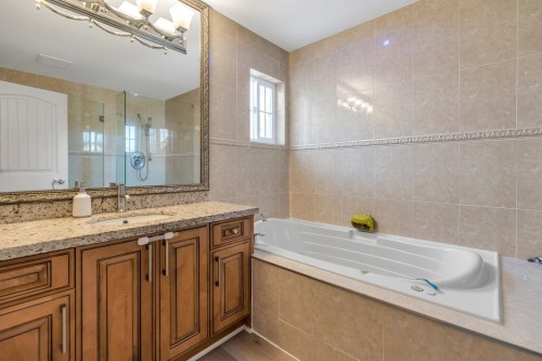 216 Hume Street, New Westminster, BC 