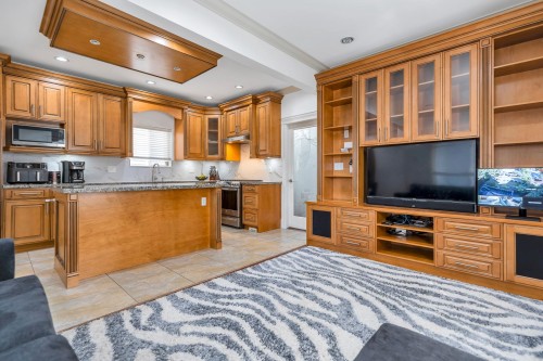 216 Hume Street, New Westminster, BC 