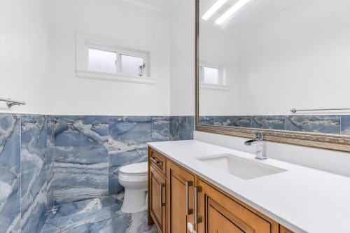 216 Hume Street, New Westminster, BC 