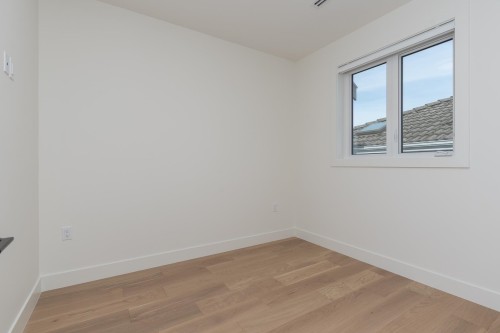 2261 35Th Avenue E, Vancouver, BC 