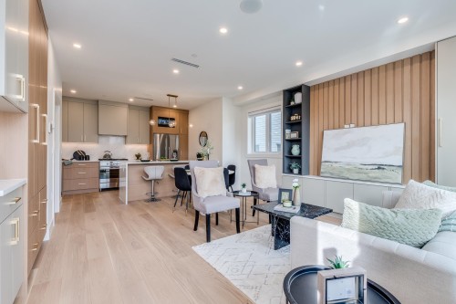 2261 35Th Avenue E, Vancouver, BC 