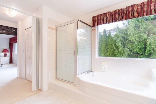 1602 Blue Jay Place, Coquitlam, BC 