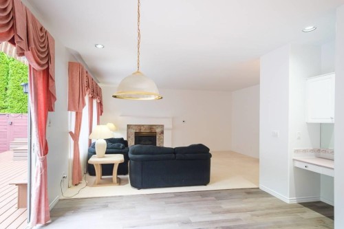 1602 Blue Jay Place, Coquitlam, BC 