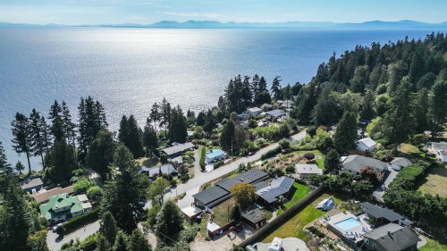 980 Gower Point Road, Gibsons, BC 