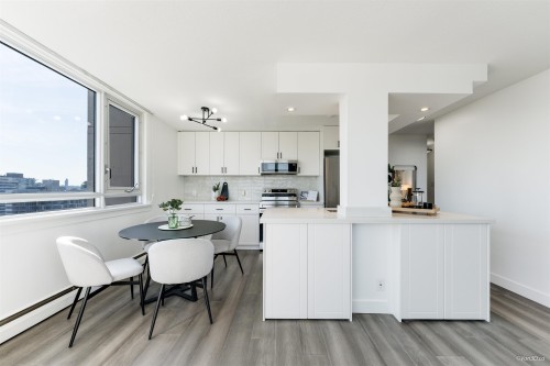 2407-1850 Comox Street, Vancouver, BC 