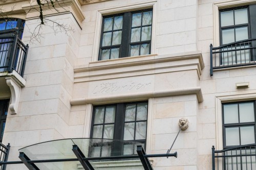 204-1009 Laurier Avenue, Vancouver, BC 