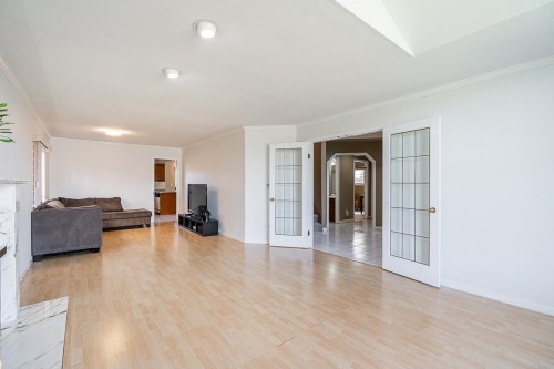 10288 Hall Avenue, Richmond, BC 