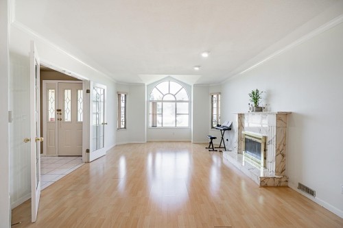 10288 Hall Avenue, Richmond, BC 