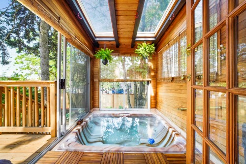 3130 Ivanhoe Street, Vancouver, BC 