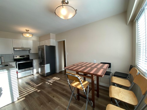 Main House-564 64Th Avenue W, Vancouver, BC 