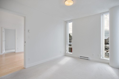 306-7080 No. 3 Road, Richmond, BC 