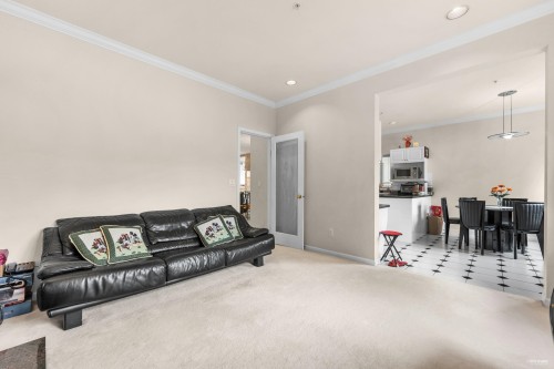 6388 Laburnum Street, Vancouver, BC 