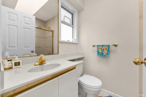 6388 Laburnum Street, Vancouver, BC 