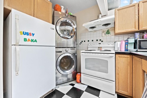 3825 31St Avenue W, Vancouver, BC 