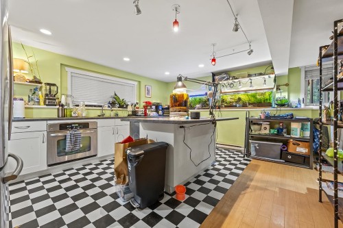 3825 31St Avenue W, Vancouver, BC 