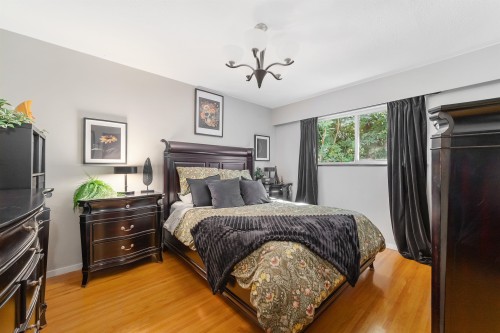 2560 Haversley Avenue, Coquitlam, BC 