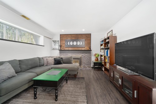 2560 Haversley Avenue, Coquitlam, BC 