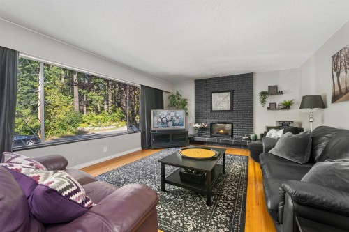 2560 Haversley Avenue, Coquitlam, BC 