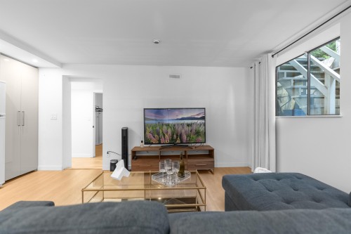 1835 Arborlynn Drive, North Vancouver, BC 