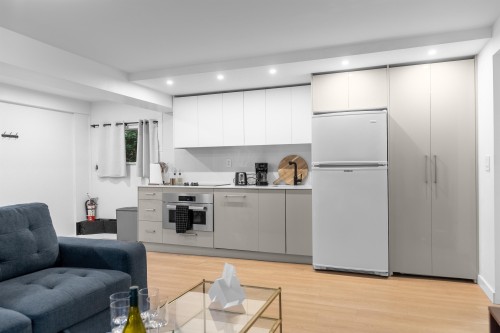 1835 Arborlynn Drive, North Vancouver, BC 