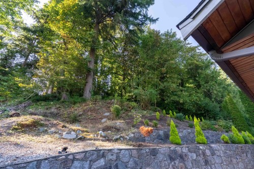 1835 Arborlynn Drive, North Vancouver, BC 