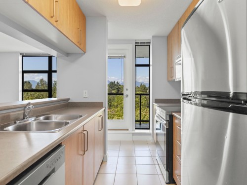 809-5380 Oben Street, Vancouver, BC 