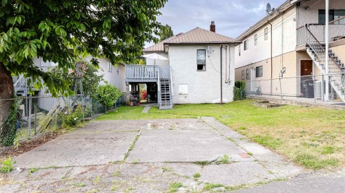 2354 33Rd Avenue E, Vancouver, BC 