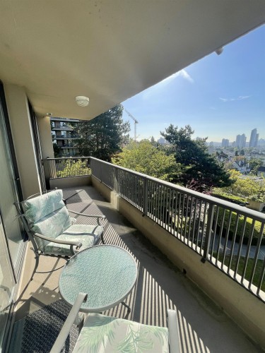 306-3740 Albert Street, Burnaby, BC 