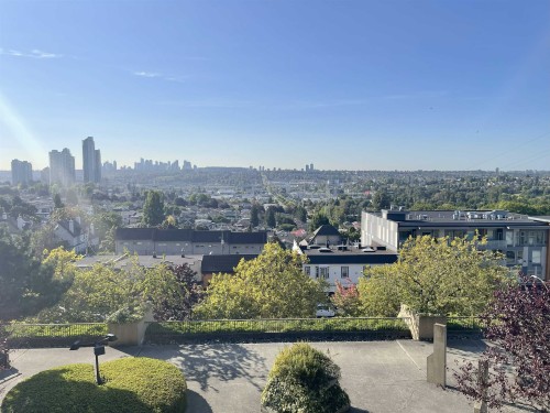 306-3740 Albert Street, Burnaby, BC 