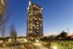 2203-2225 Holdom Avenue  Burnaby, BC V5B 0A1