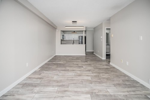 1607-1148 Heffley Crescent, Coquitlam, BC 