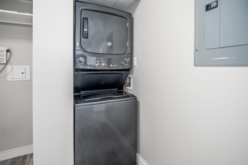 1607-1148 Heffley Crescent, Coquitlam, BC 