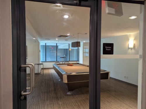 503-8 Smithe Mews, Vancouver, BC 