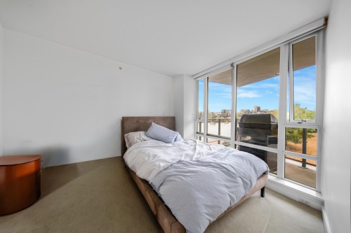 503-8 Smithe Mews, Vancouver, BC 