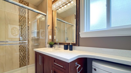 1291 Lansdowne Drive, Coquitlam, BC 