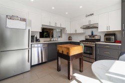 8187 Forest Grove Drive  Burnaby, BC V5A 4H5