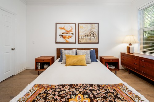 966 16Th Avenue W, Vancouver, BC 