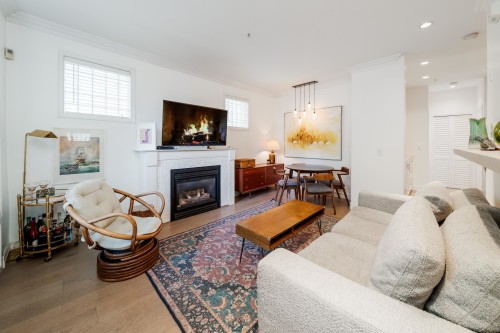 966 16Th Avenue W, Vancouver, BC 