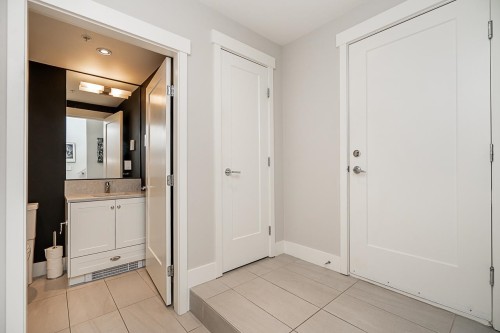 4320 Knight Street, Vancouver, BC 