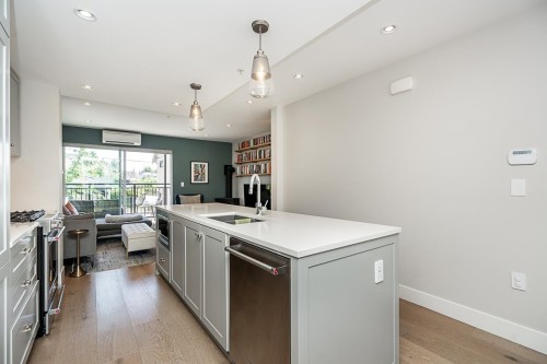 4320 Knight Street, Vancouver, BC 